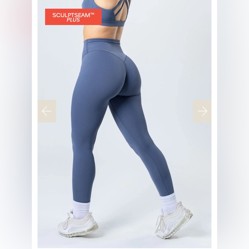 NWT Original Sculptseam Plus leggings